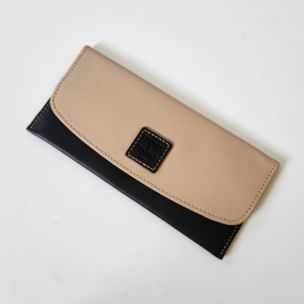 Dooney Bourke Continental Colorblock Leather Envelope Clutch Wallet Black Tan